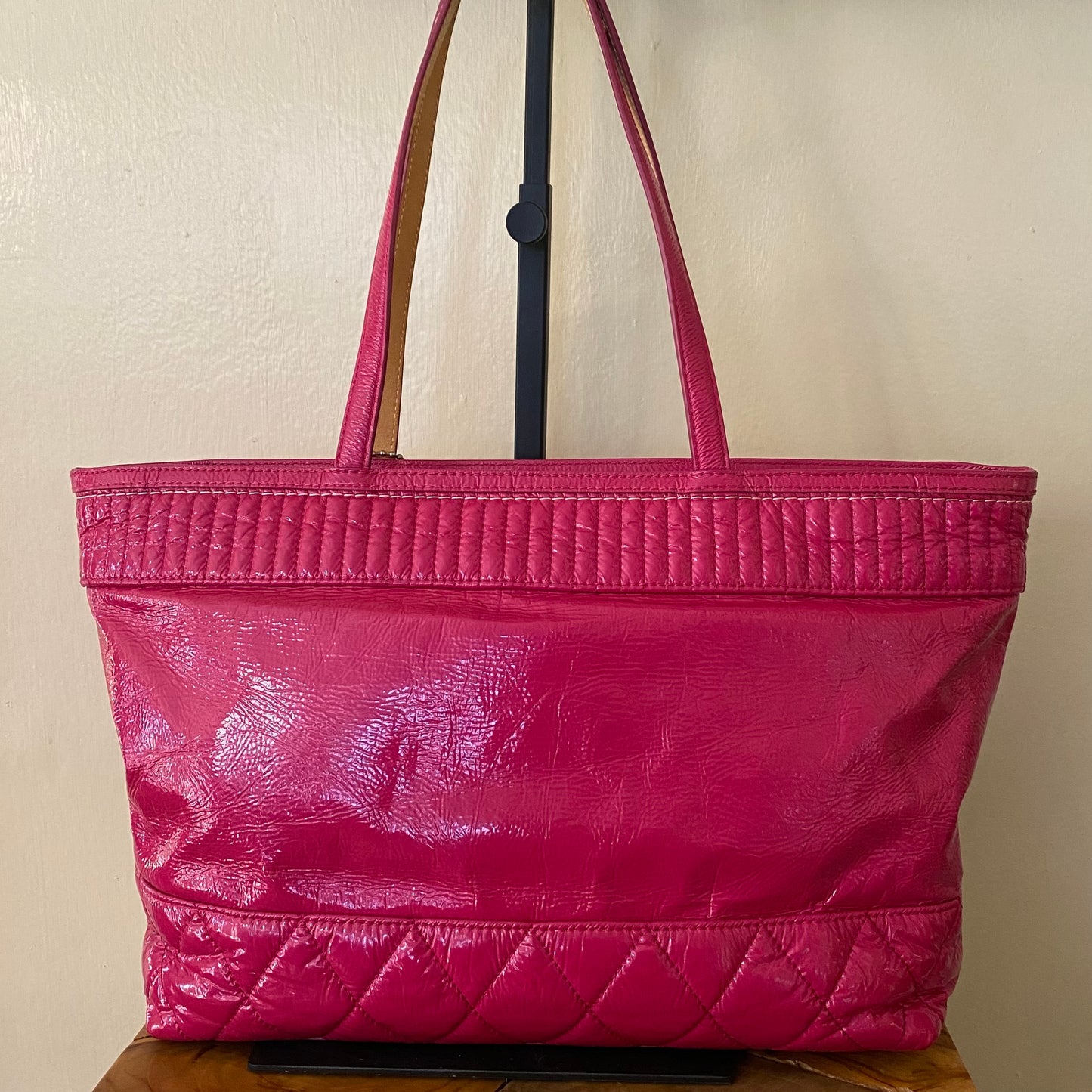 Coach Poppy Daisy Liquid Gloss Patent Leather Shoulder Tote Bag Pink Magenta