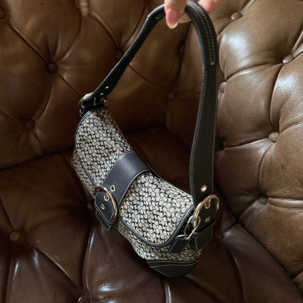 Vintage Coach Soho Signature Buckle Shoulder Bag Black Grey 6808 Y2K