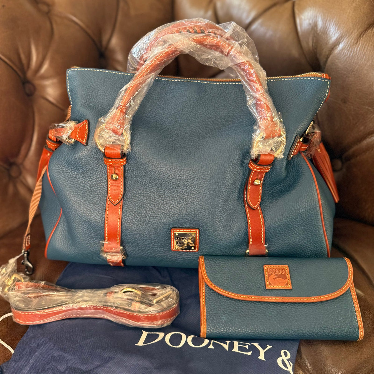 Dooney & Bourke Pebble Grain Satchel Wallet Set Jeans Blue Leather R980