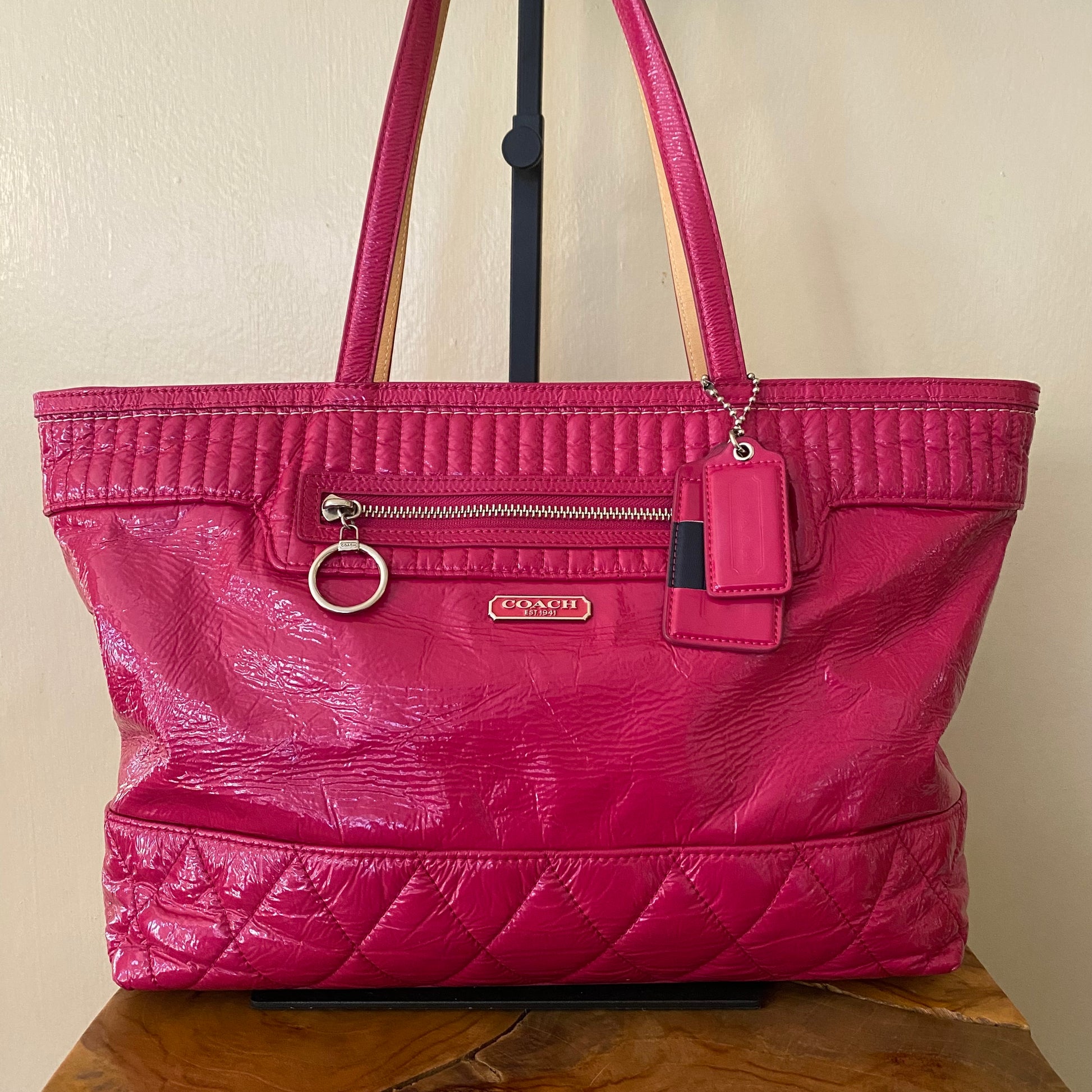 Coach Poppy Daisy Liquid Gloss Patent Leather Shoulder Tote Bag Pink Magenta
