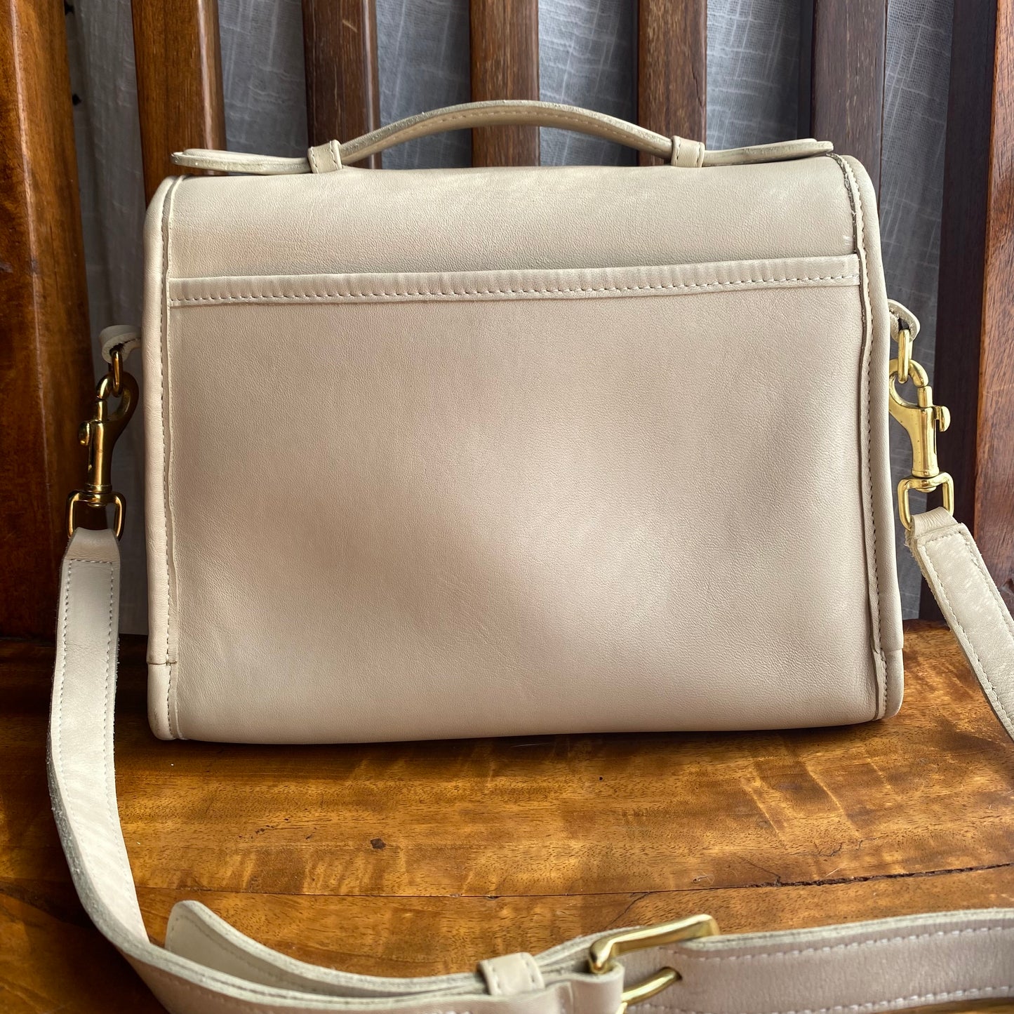 COACH Vintage Court Satchel Cream/Bone Brass Crossbody Leather Handbag 9870