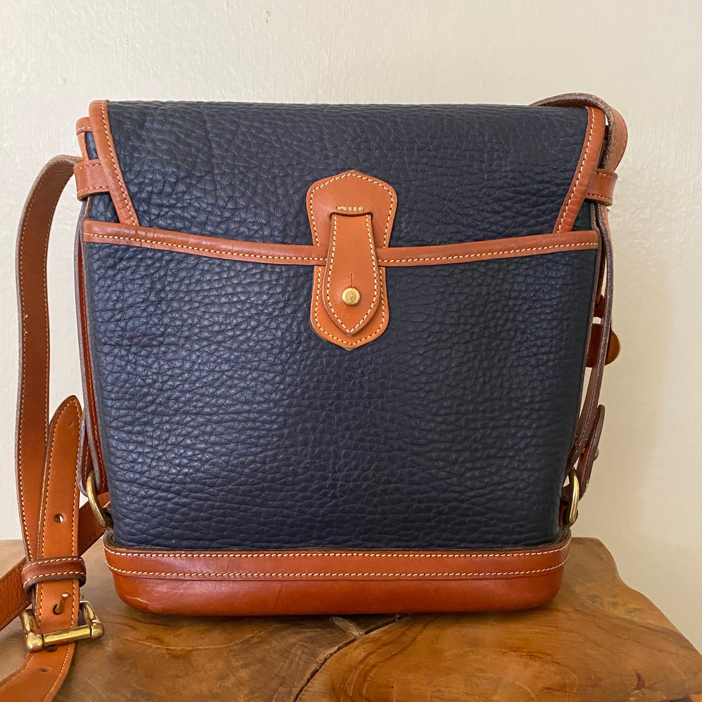 Vintage Dooney & Bourke Calvary Spectator Shoulder Crossbody Bag Navy