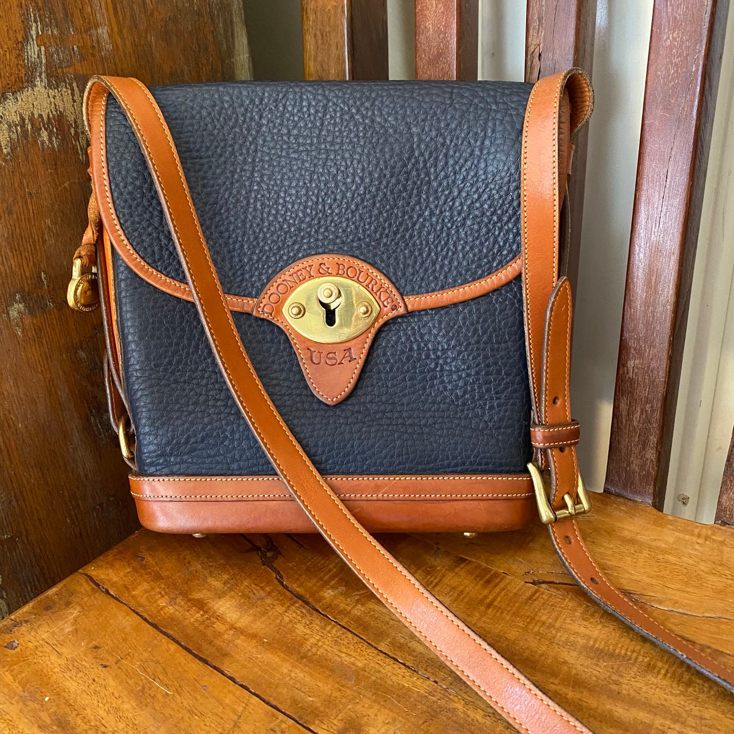 Vintage Dooney & Bourke Calvary Spectator Shoulder Crossbody Bag Navy