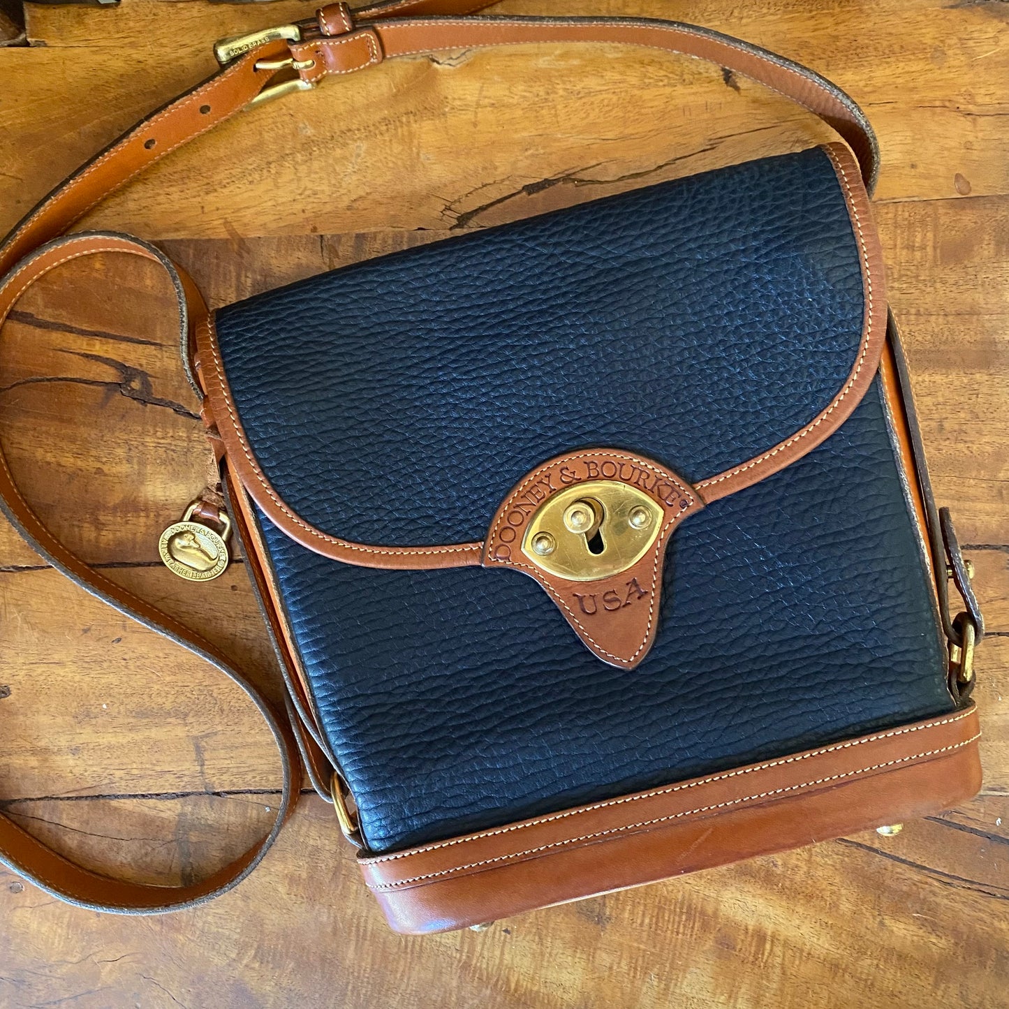 Vintage Dooney & Bourke Calvary Spectator Shoulder Crossbody Bag Navy